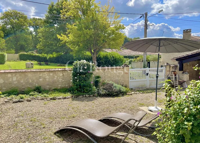Converted Barn In Winelands Semesterbostad Eynesse